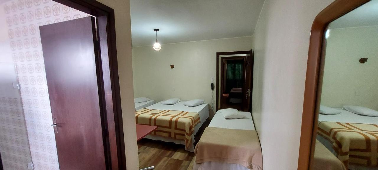 Hotel Pousada Icarai Poços de Caldas Dış mekan fotoğraf